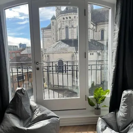 Luxury 2 Bed Gem In Heart Of Belfast Apartment Exterior photo