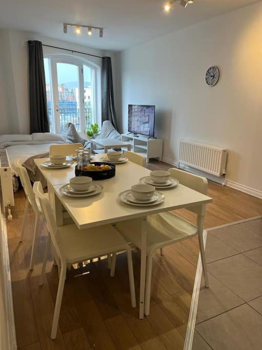 Appartement Luxury 2 Bed Gem In Heart Of *